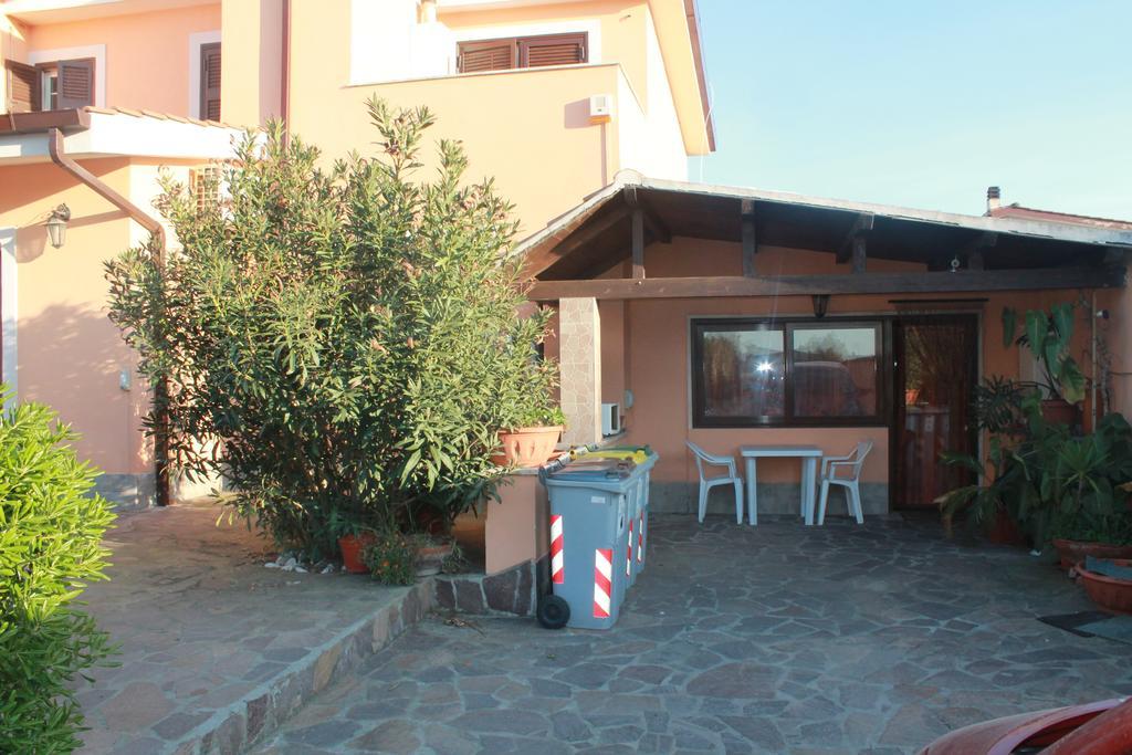 فيوميتشينو B&B Giorgia Airport المظهر الخارجي الصورة
