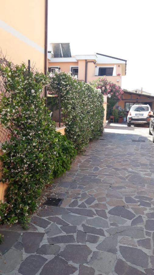 فيوميتشينو B&B Giorgia Airport المظهر الخارجي الصورة